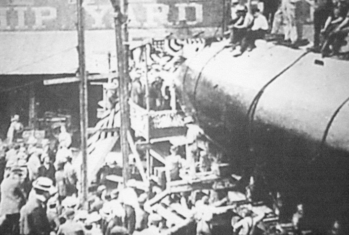Submarine construction at Crescent Shipyard on the Elizabeth waterfront.